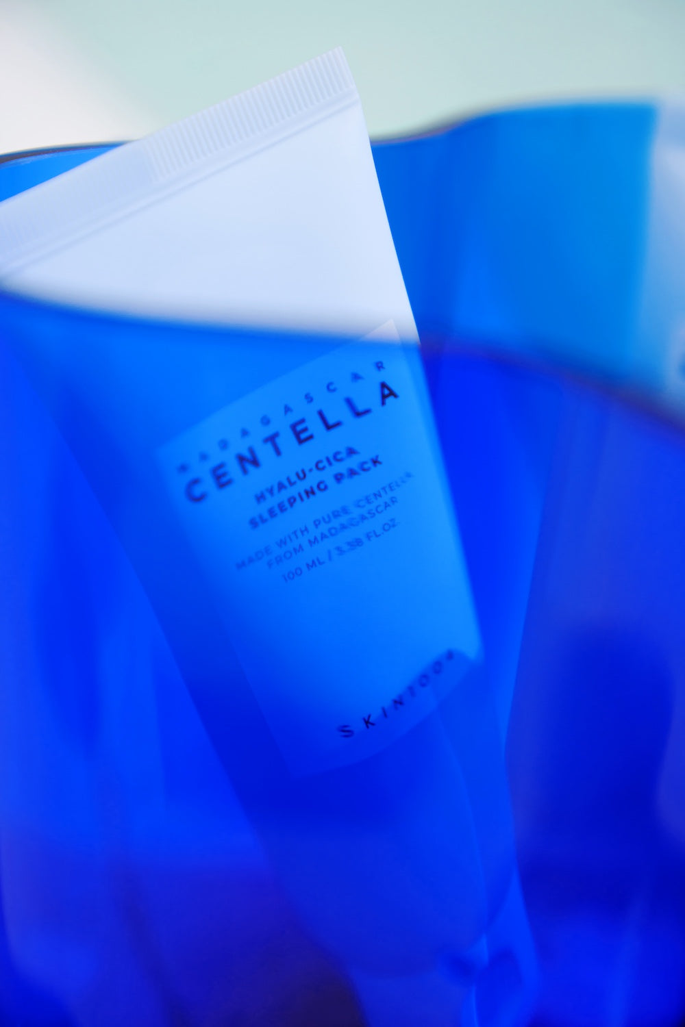 [Skin1004] Madagascar Centella Hyalu-Cica Sleeping Pack - 2 Size